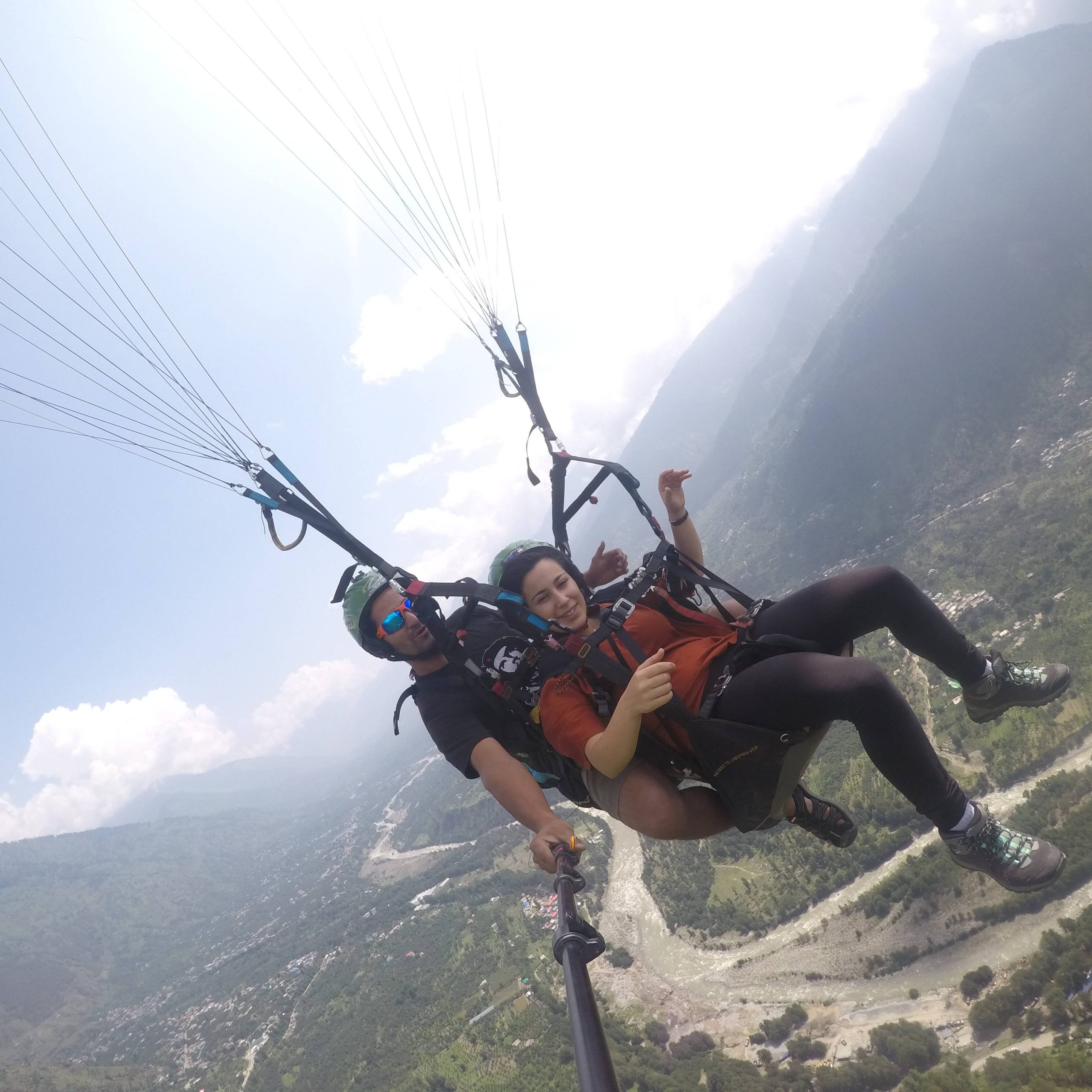 Classic Ride – High Paragliding Flight