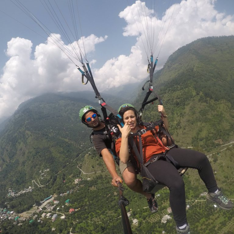 Best paragliding in Manali Solang Valley - Born To Fly