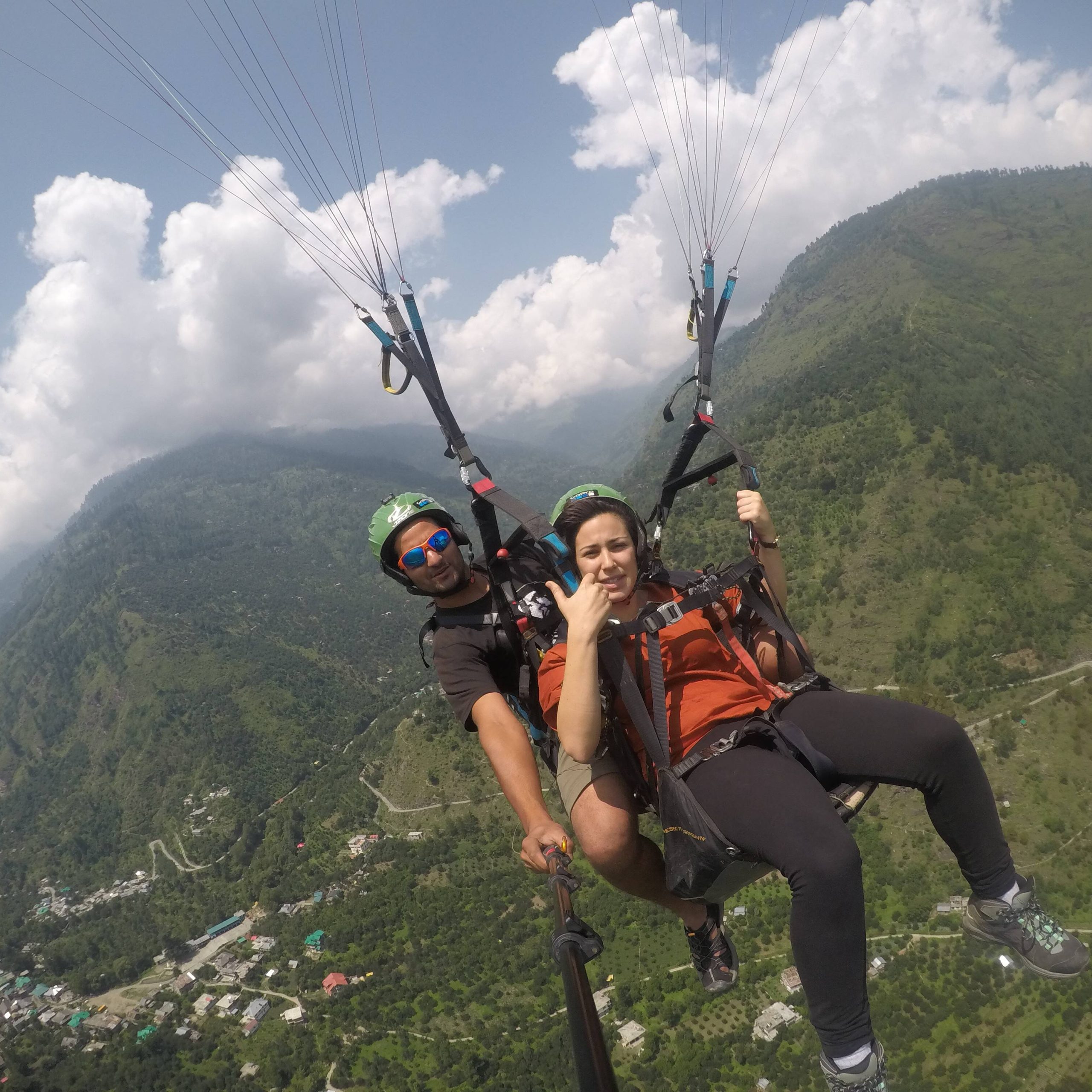 Best paragliding in Manali Solang Valley - Born To Fly